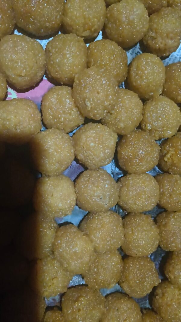 Motichur Laddu – Traditional Boondi Laddu Made with Pure Desi Ghee (Fresh & Soft)